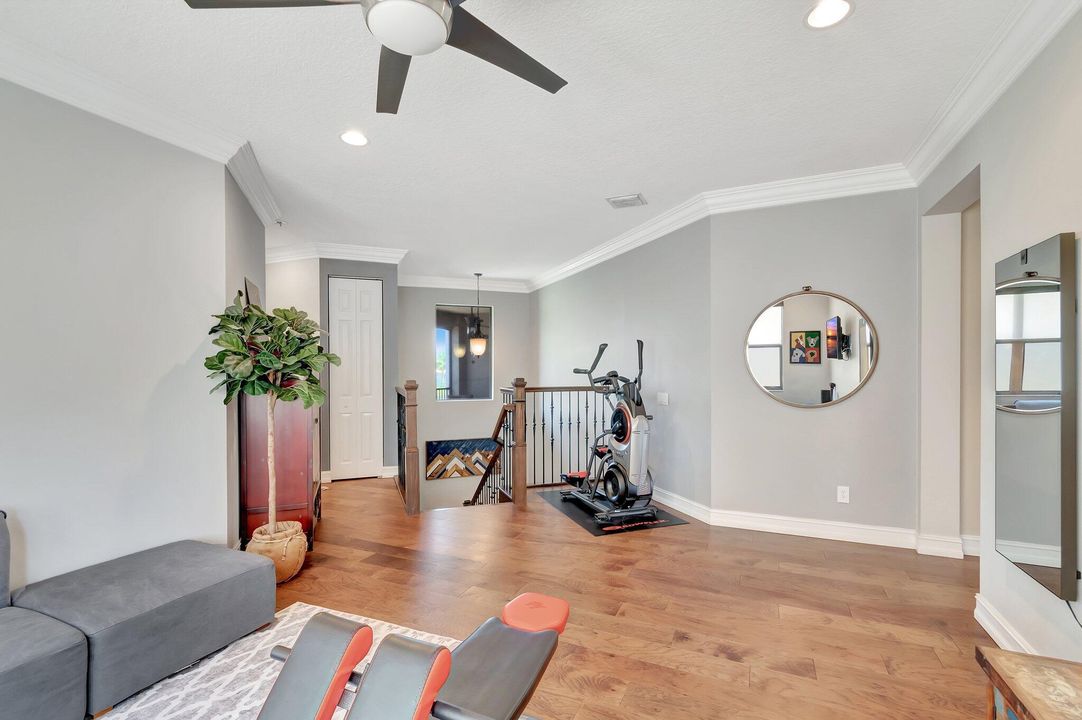 For Sale: $1,625,000 (5 beds, 5 baths, 4331 Square Feet)