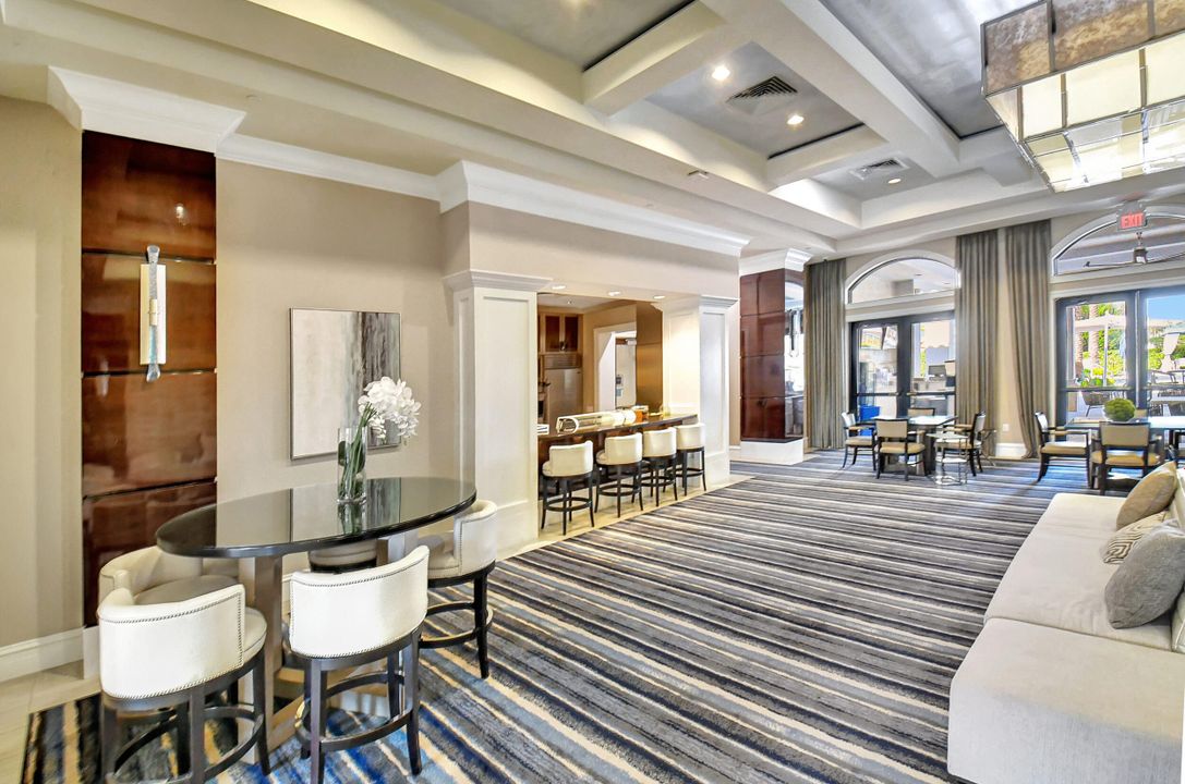 For Sale: $1,625,000 (5 beds, 5 baths, 4331 Square Feet)