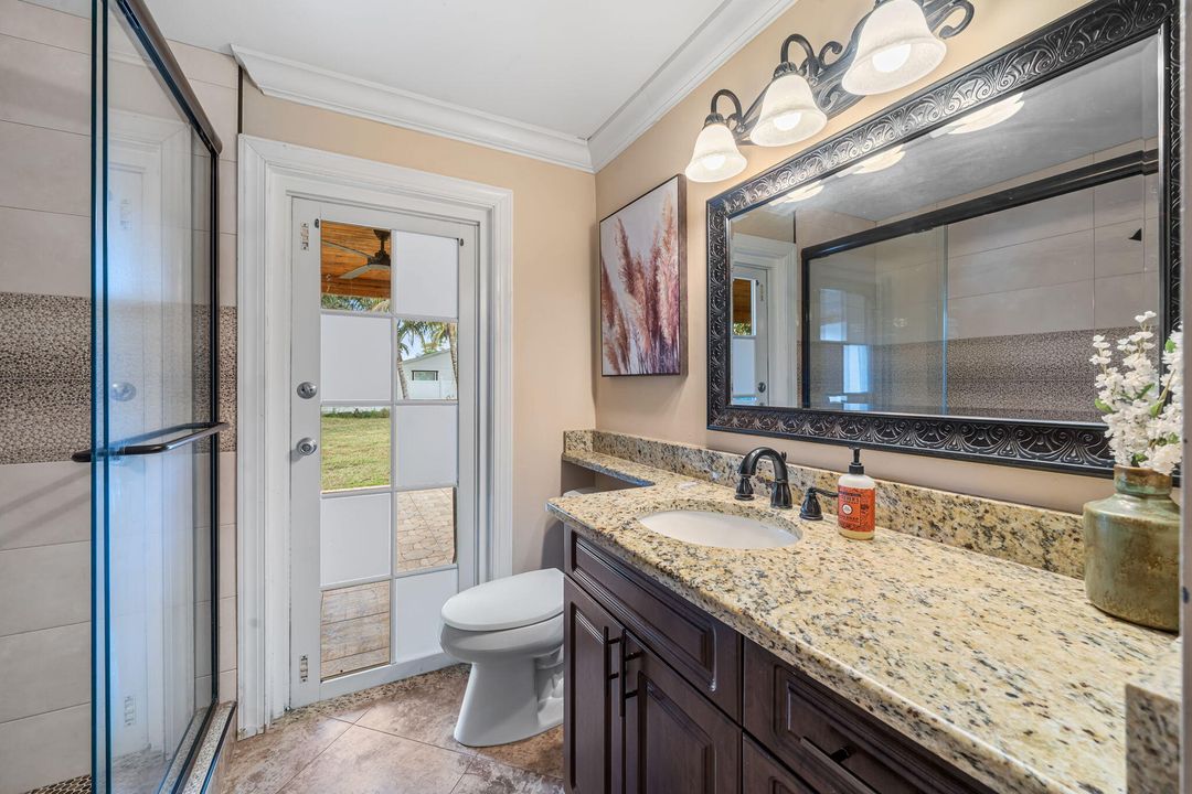 For Sale: $499,999 (3 beds, 2 baths, 1356 Square Feet)