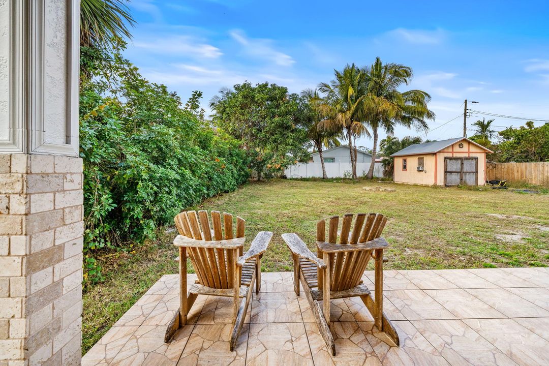 For Sale: $499,999 (3 beds, 2 baths, 1356 Square Feet)