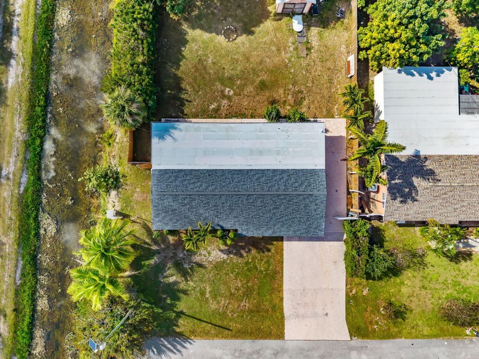 For Sale: $499,999 (3 beds, 2 baths, 1356 Square Feet)