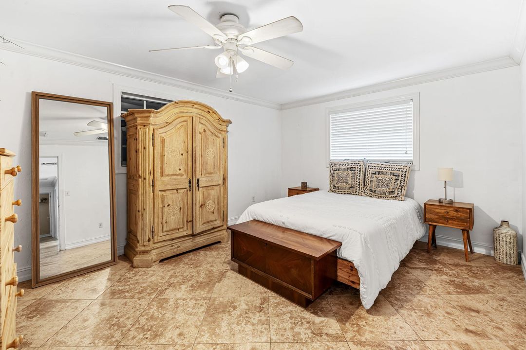 For Sale: $499,999 (3 beds, 2 baths, 1356 Square Feet)