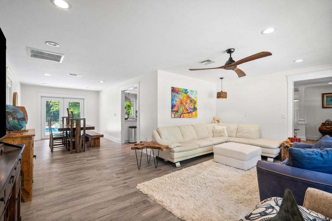 For Sale: $1,189,000 (3 beds, 2 baths, 2261 Square Feet)