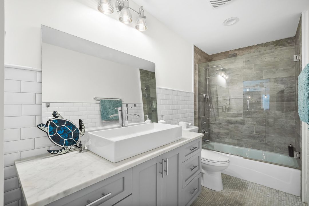 For Sale: $1,189,000 (3 beds, 2 baths, 2261 Square Feet)