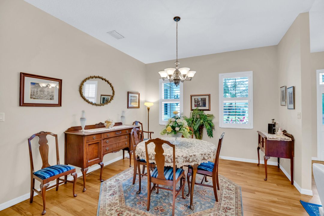 待售: $475,000 (3 贝兹, 2 浴室, 2247 平方英尺)