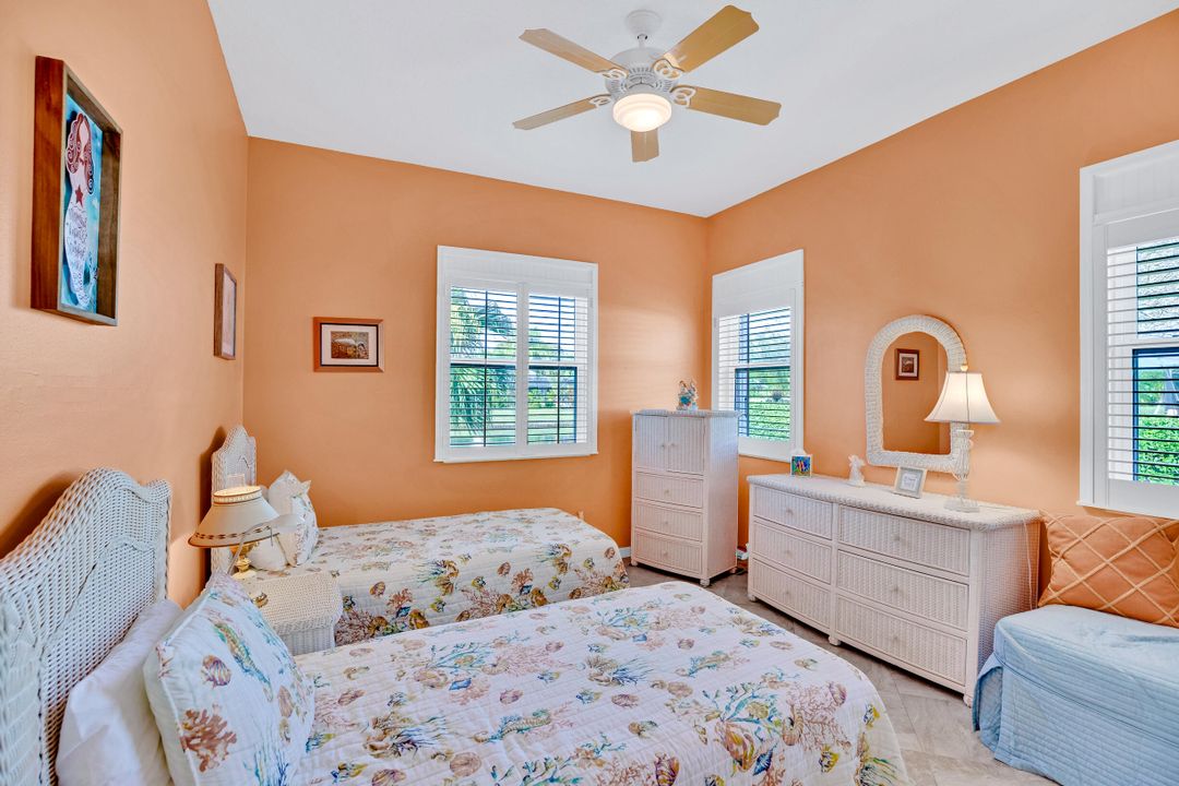 待售: $475,000 (3 贝兹, 2 浴室, 2247 平方英尺)