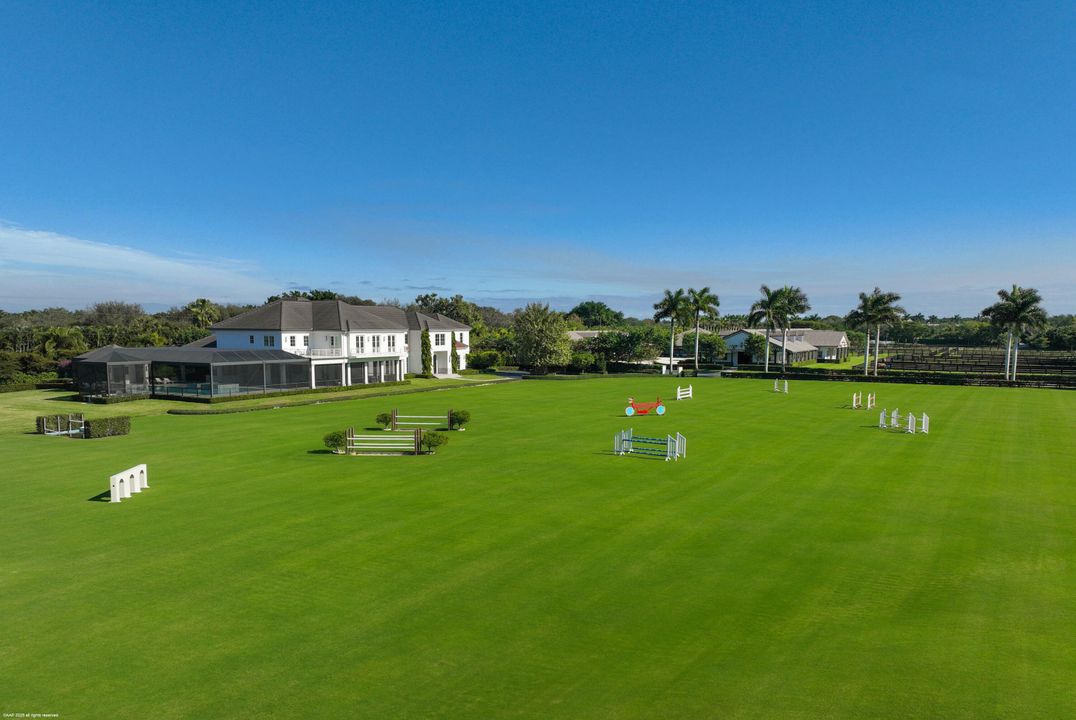 На продажу: $56,500,000 (5 спален, 7 ванн, 15029 Квадратных фут)