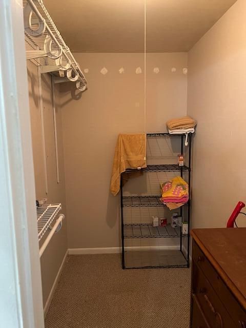 В аренду: $1,350 (1 спален, 1 ванн, 684 Квадратных фут)