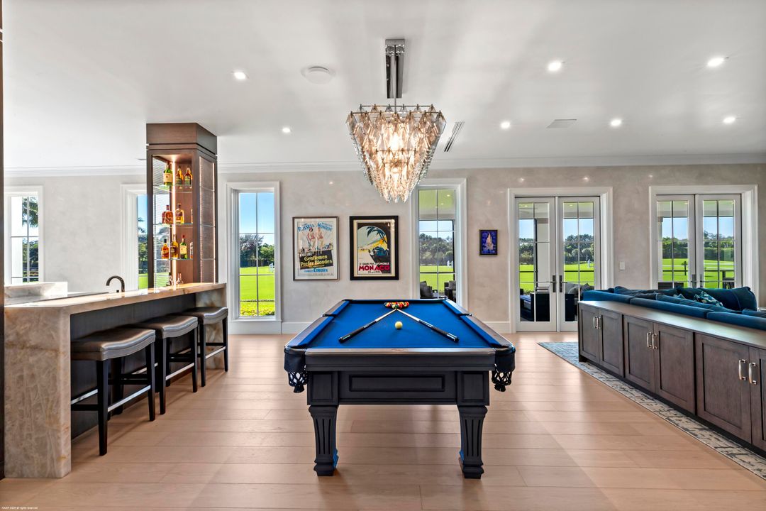 На продажу: $56,500,000 (5 спален, 7 ванн, 15029 Квадратных фут)