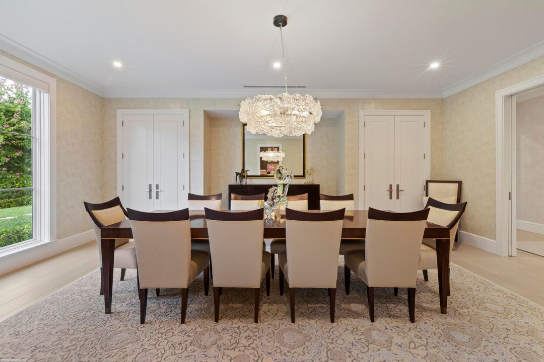 На продажу: $56,500,000 (5 спален, 7 ванн, 15029 Квадратных фут)