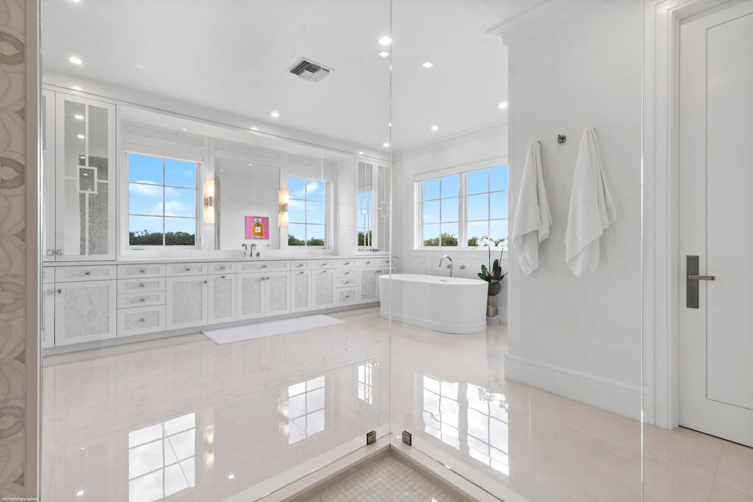 На продажу: $56,500,000 (5 спален, 7 ванн, 15029 Квадратных фут)