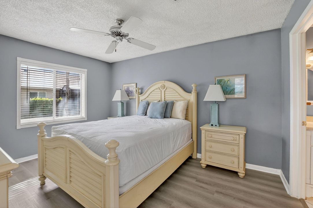 出租: $1,950 (2 贝兹, 2 浴室, 863 平方英尺)