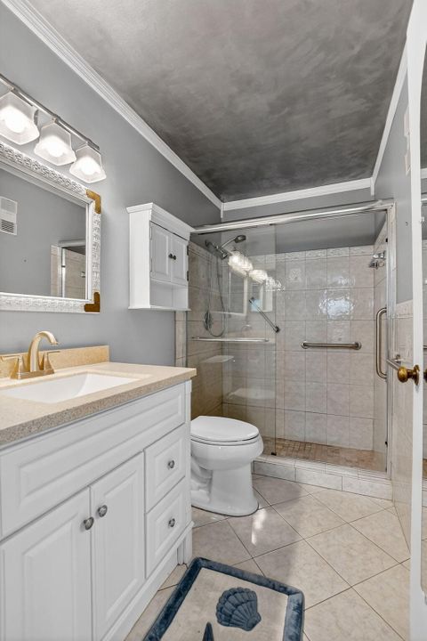 出租: $1,950 (2 贝兹, 2 浴室, 863 平方英尺)