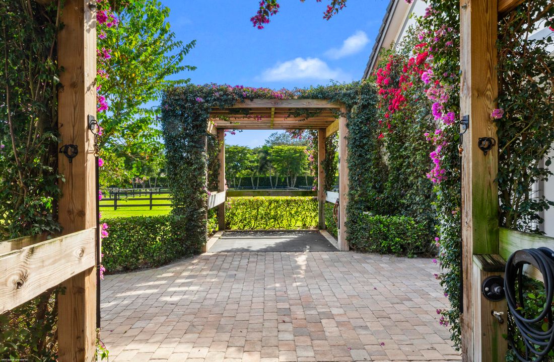 На продажу: $56,500,000 (5 спален, 7 ванн, 15029 Квадратных фут)