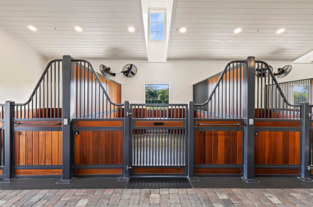 На продажу: $56,500,000 (5 спален, 7 ванн, 15029 Квадратных фут)