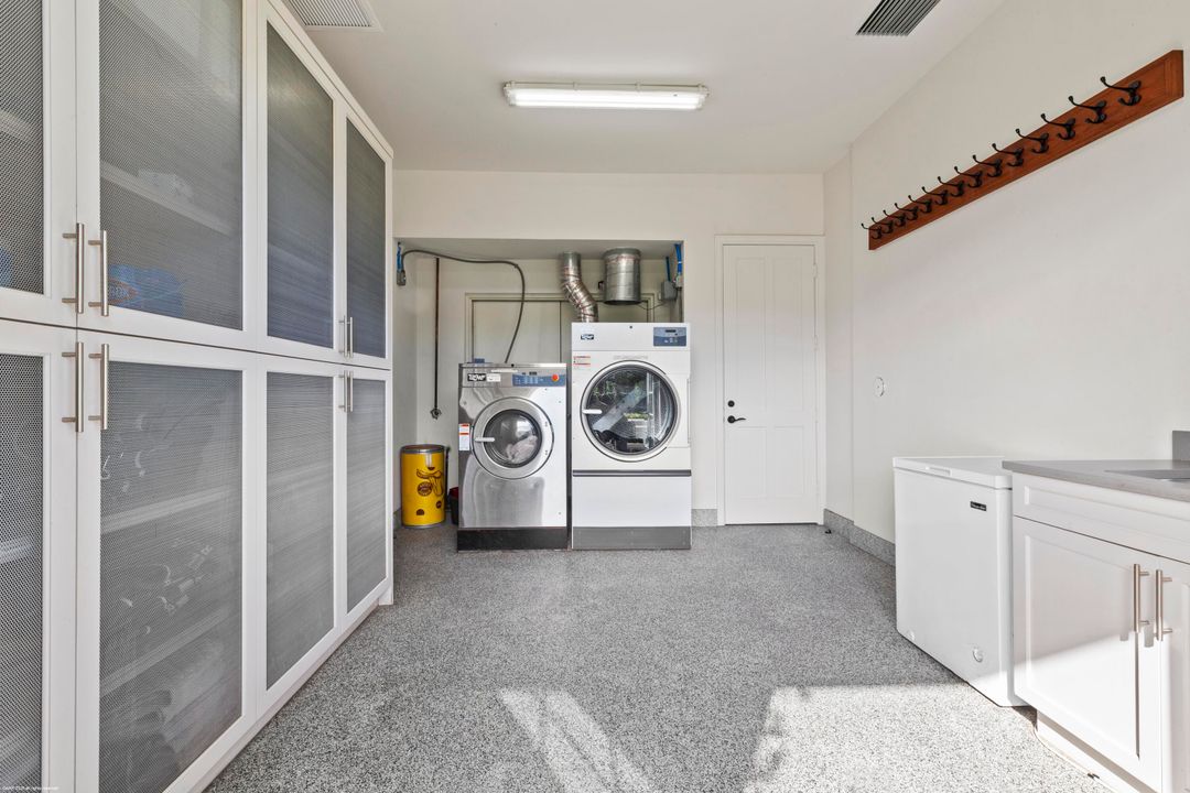 На продажу: $56,500,000 (5 спален, 7 ванн, 15029 Квадратных фут)