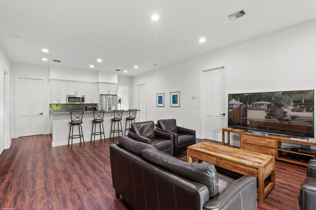 На продажу: $56,500,000 (5 спален, 7 ванн, 15029 Квадратных фут)