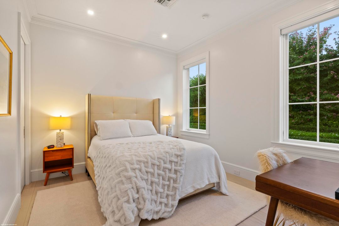 На продажу: $56,500,000 (5 спален, 7 ванн, 15029 Квадратных фут)