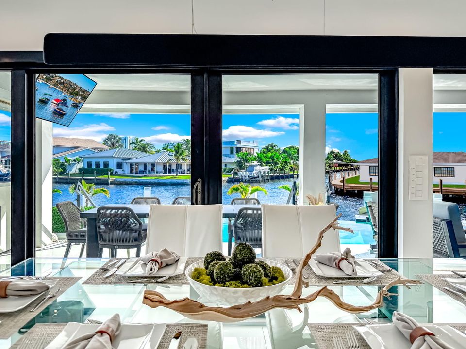 出租: $12,000 (3 贝兹, 2 浴室, 1634 平方英尺)