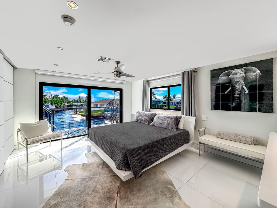 出租: $12,000 (3 贝兹, 2 浴室, 1634 平方英尺)