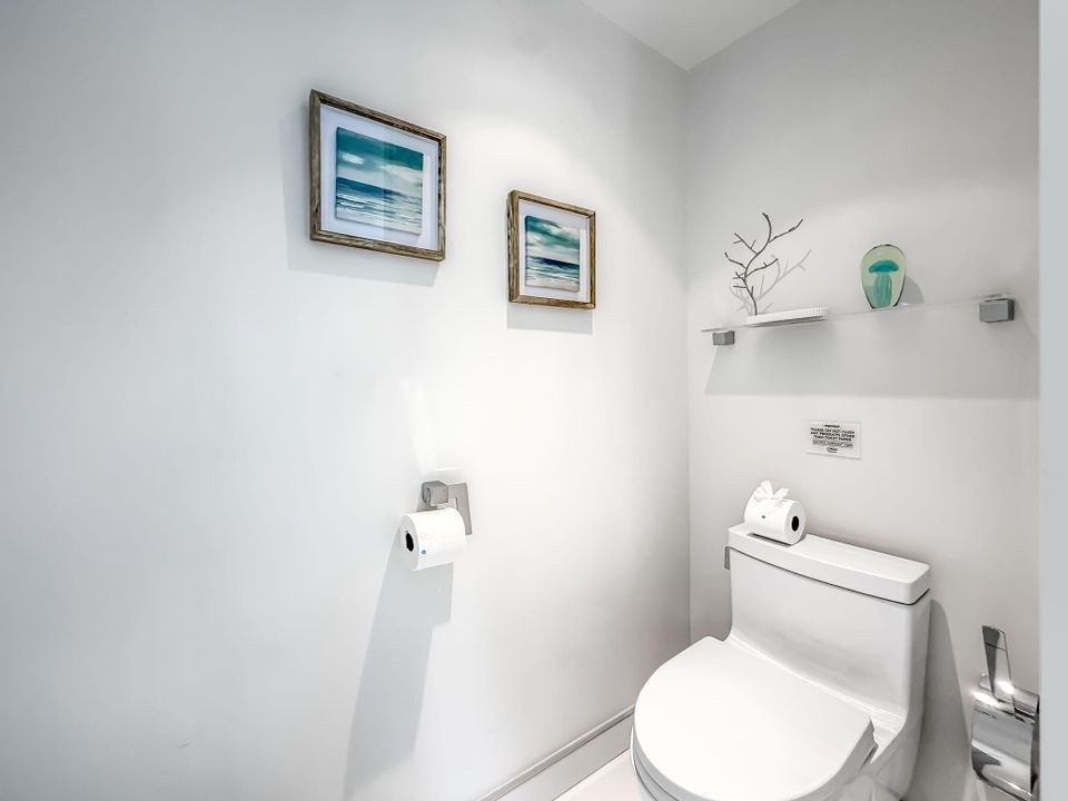 出租: $12,000 (3 贝兹, 2 浴室, 1634 平方英尺)