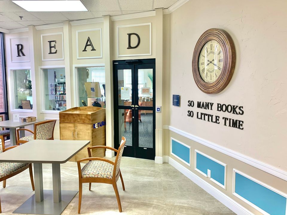 For Rent: $1,700 (1 beds, 1 baths, 700 Square Feet)