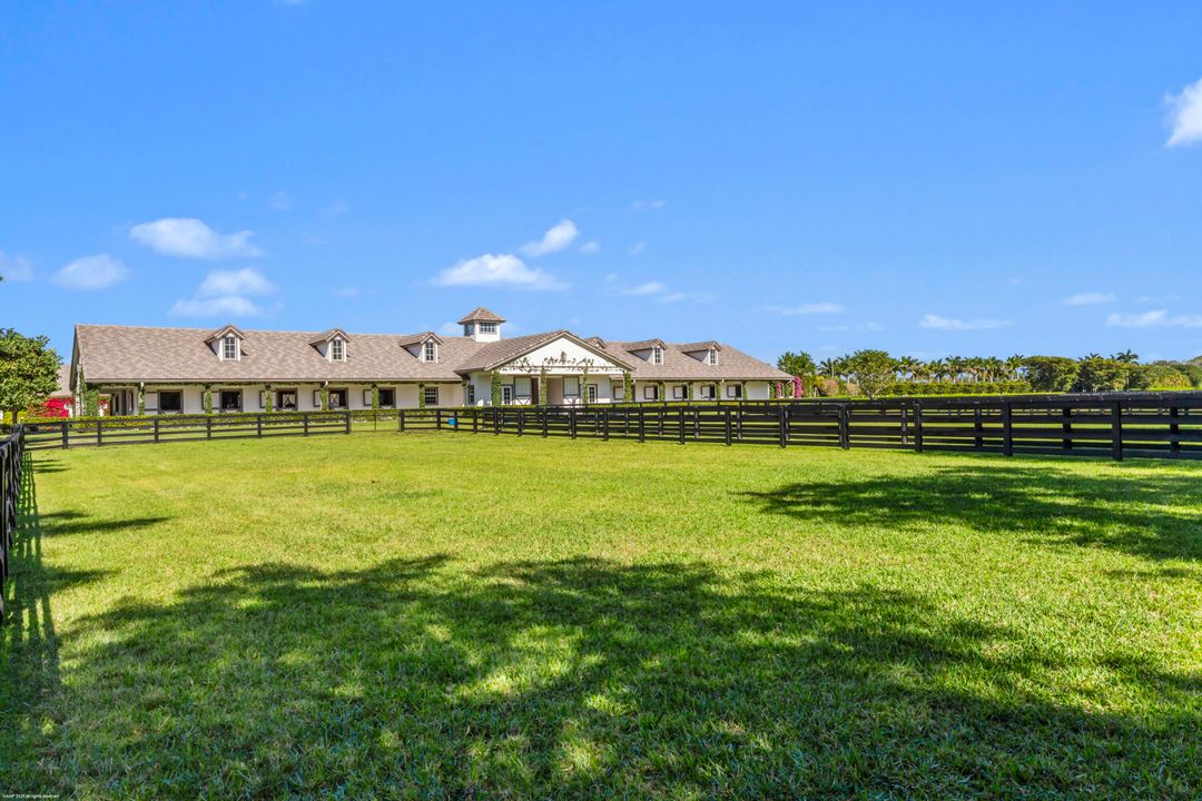 На продажу: $56,500,000 (5 спален, 7 ванн, 15029 Квадратных фут)