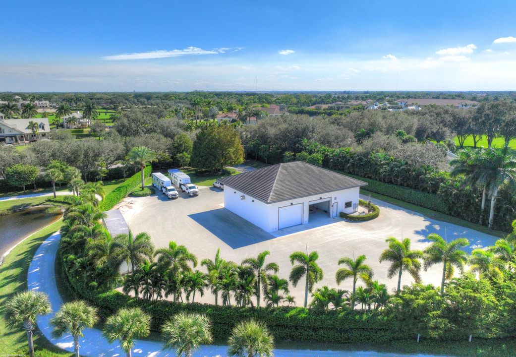 На продажу: $56,500,000 (5 спален, 7 ванн, 15029 Квадратных фут)