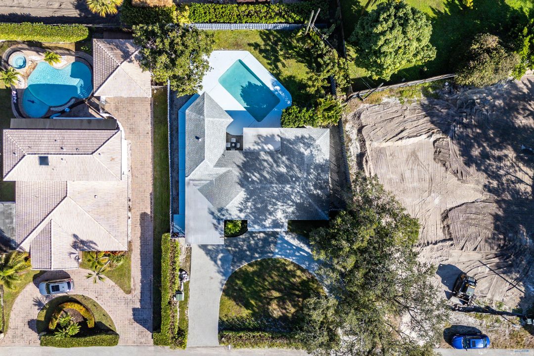 En Venta: $2,200,000 (4 camas, 2 baños, 2003 Pies cuadrados)