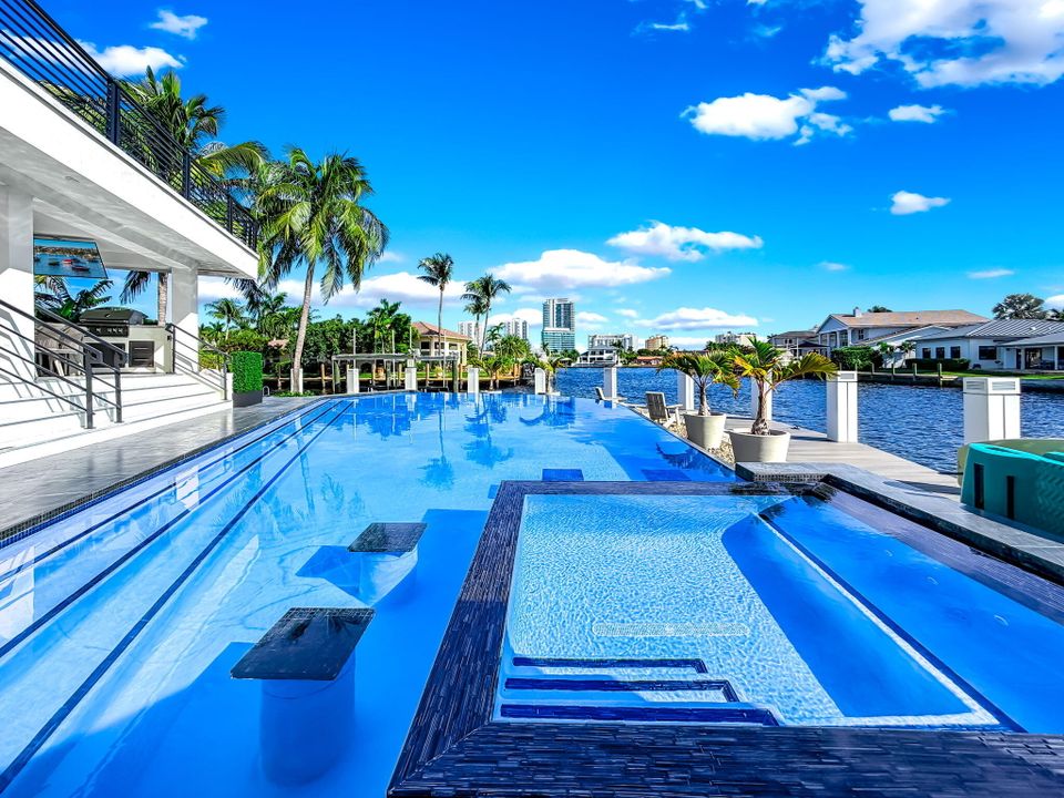 出租: $12,000 (3 贝兹, 2 浴室, 1634 平方英尺)