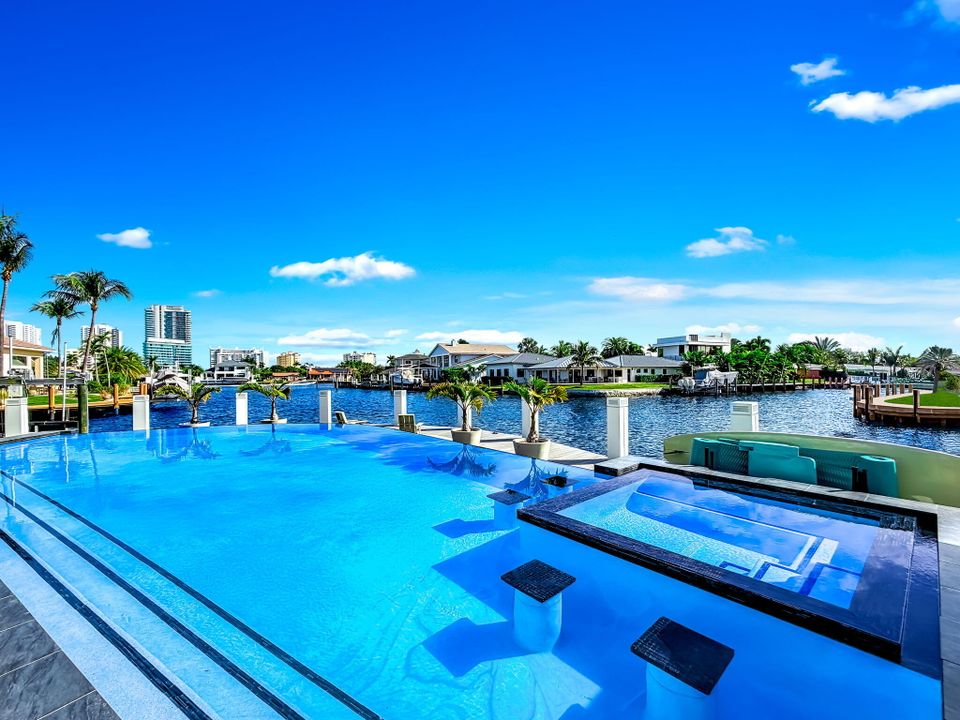 出租: $12,000 (3 贝兹, 2 浴室, 1634 平方英尺)