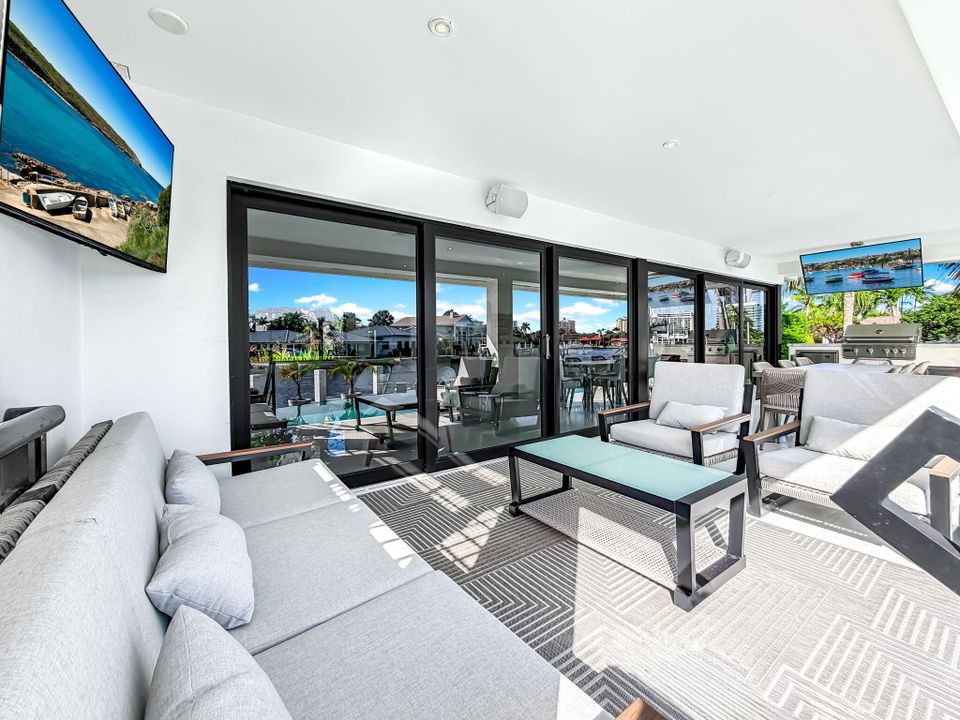 出租: $12,000 (3 贝兹, 2 浴室, 1634 平方英尺)