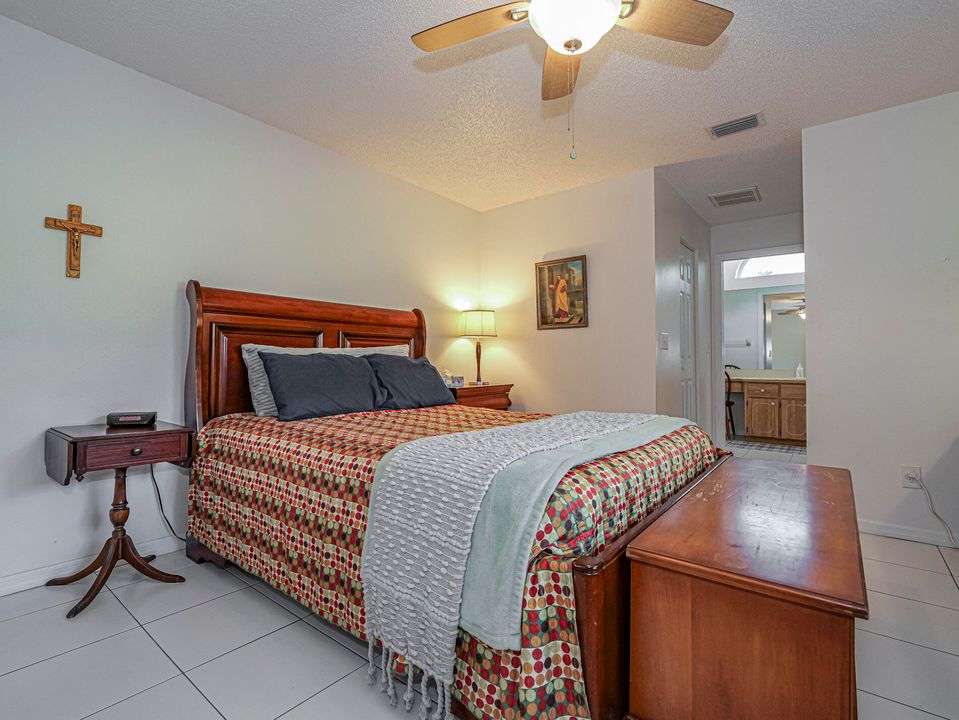 待售: $359,000 (3 贝兹, 2 浴室, 1831 平方英尺)