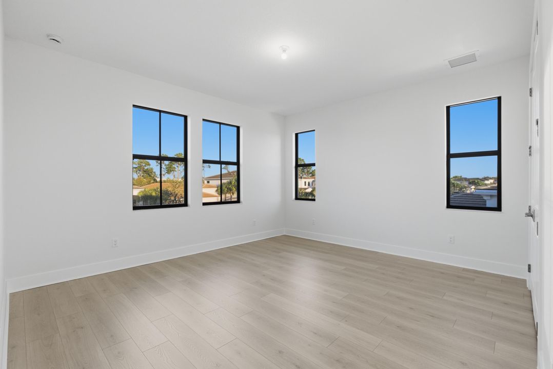 En Venta: $2,599,990 (4 camas, 4 baños, 4207 Pies cuadrados)