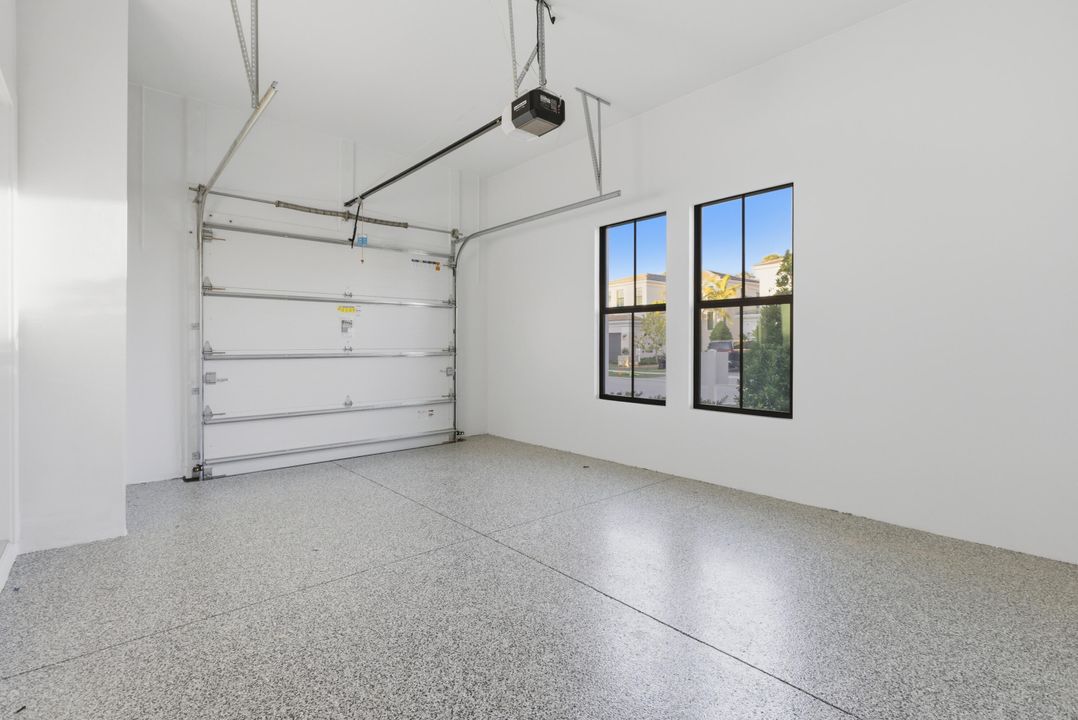 En Venta: $2,599,990 (4 camas, 4 baños, 4207 Pies cuadrados)