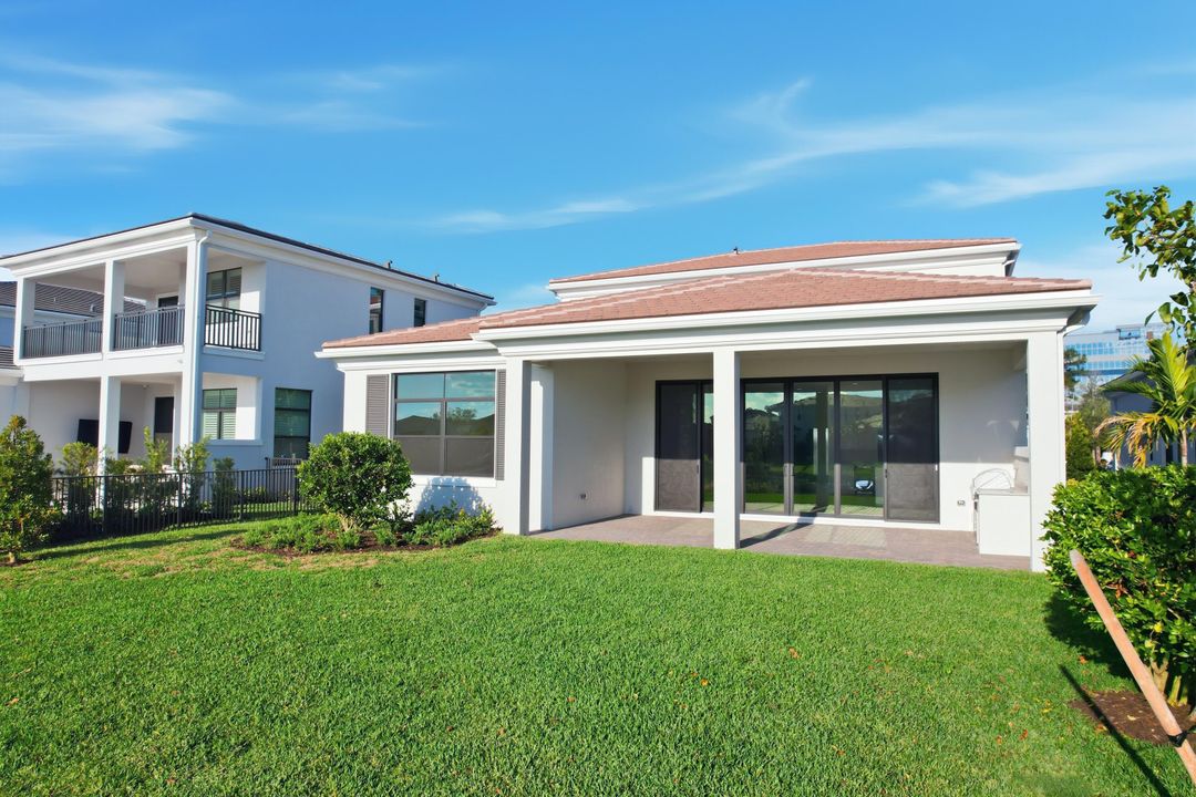 En Venta: $2,599,990 (4 camas, 4 baños, 4207 Pies cuadrados)