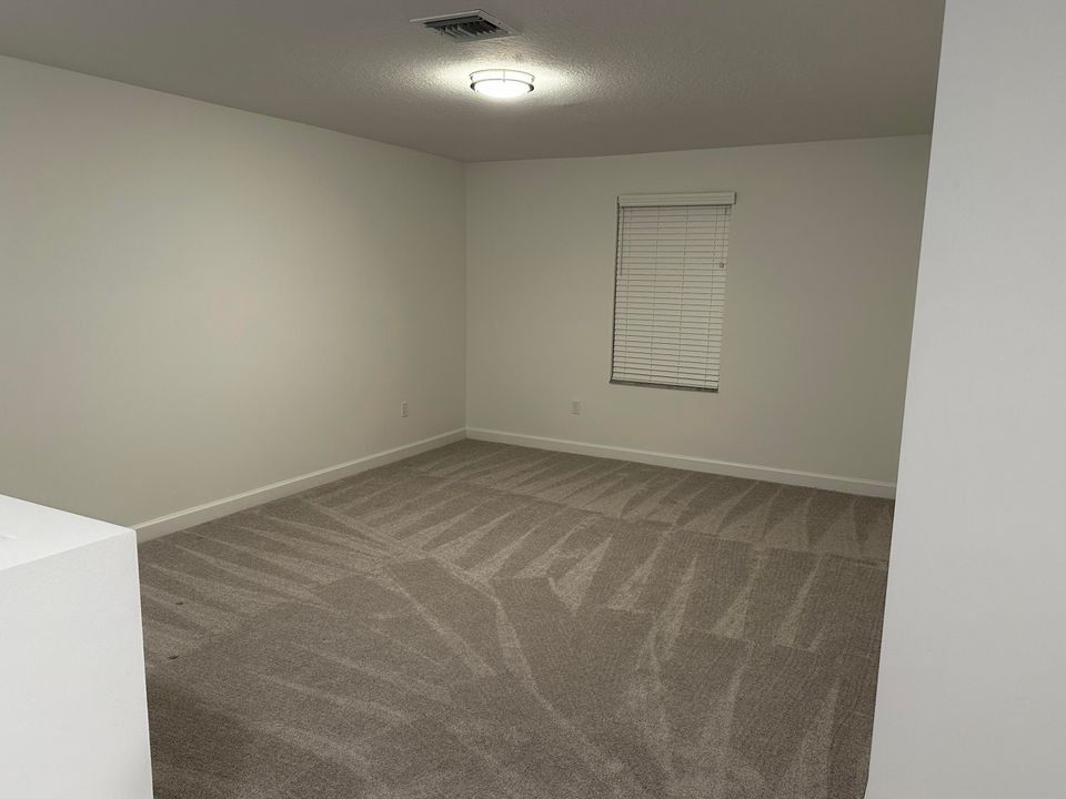 В аренду: $4,500 (4 спален, 2 ванн, 3065 Квадратных фут)