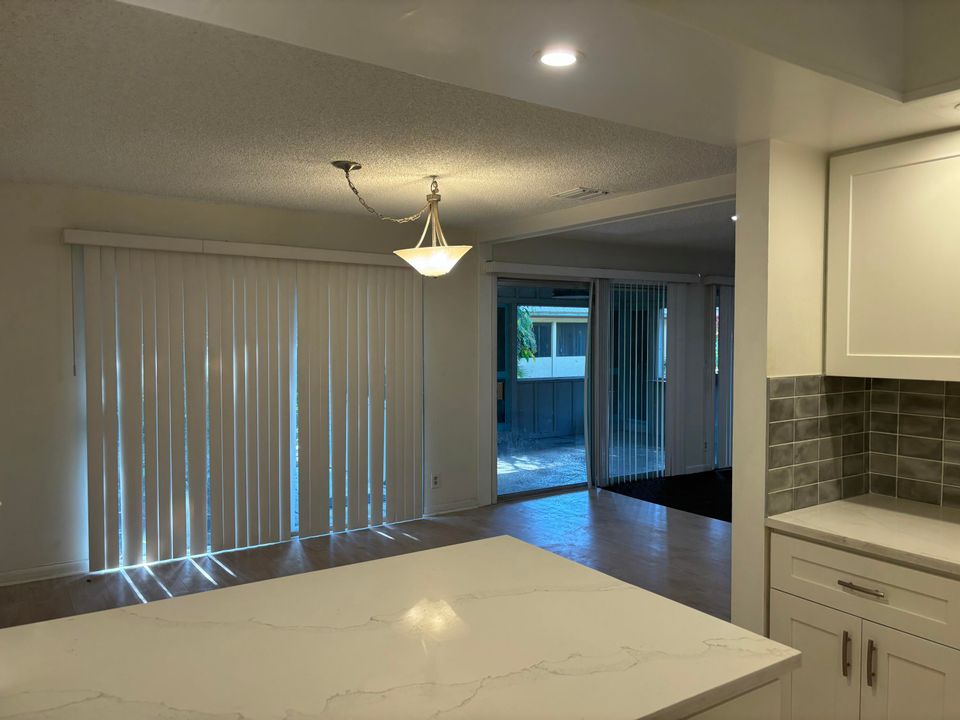 For Rent: $2,750 (3 beds, 2 baths, 1461 Square Feet)