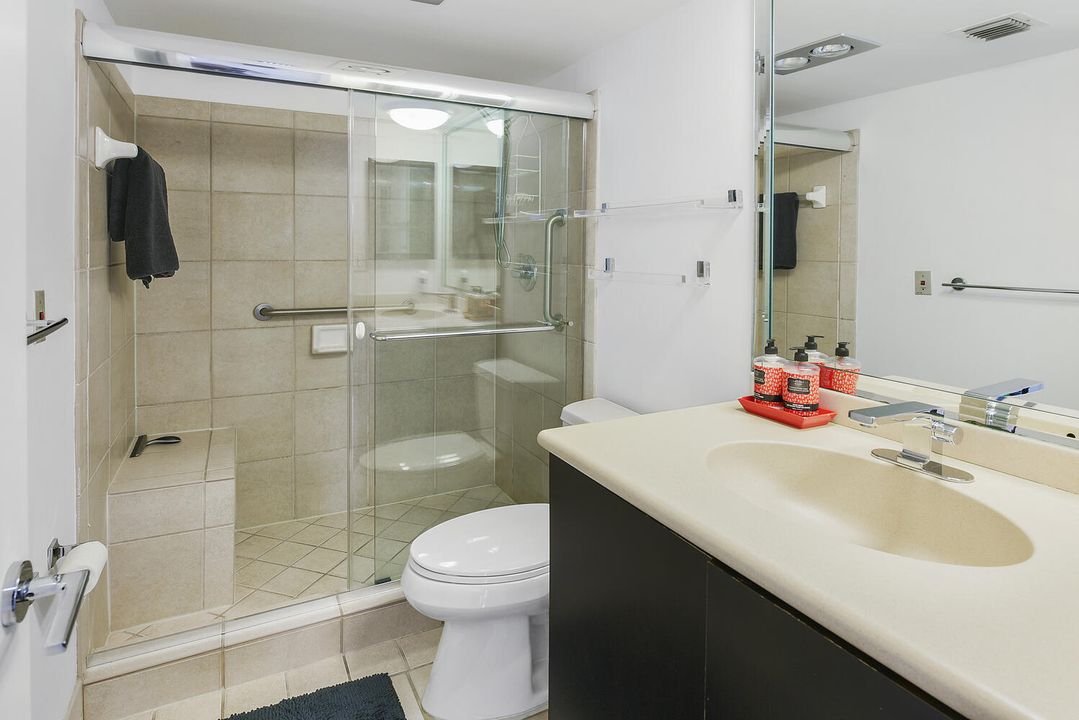 En Venta: $575,000 (3 camas, 2 baños, 1913 Pies cuadrados)