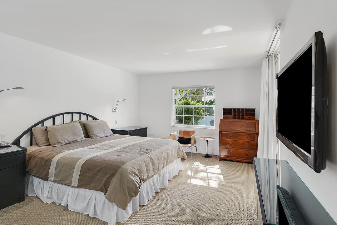 En Venta: $575,000 (3 camas, 2 baños, 1913 Pies cuadrados)