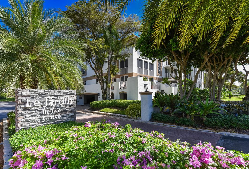 En Venta: $575,000 (3 camas, 2 baños, 1913 Pies cuadrados)