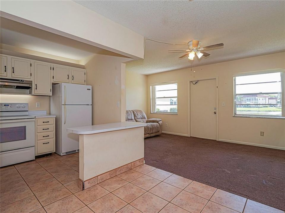 En Venta: $89,300 (1 camas, 1 baños, 934 Pies cuadrados)