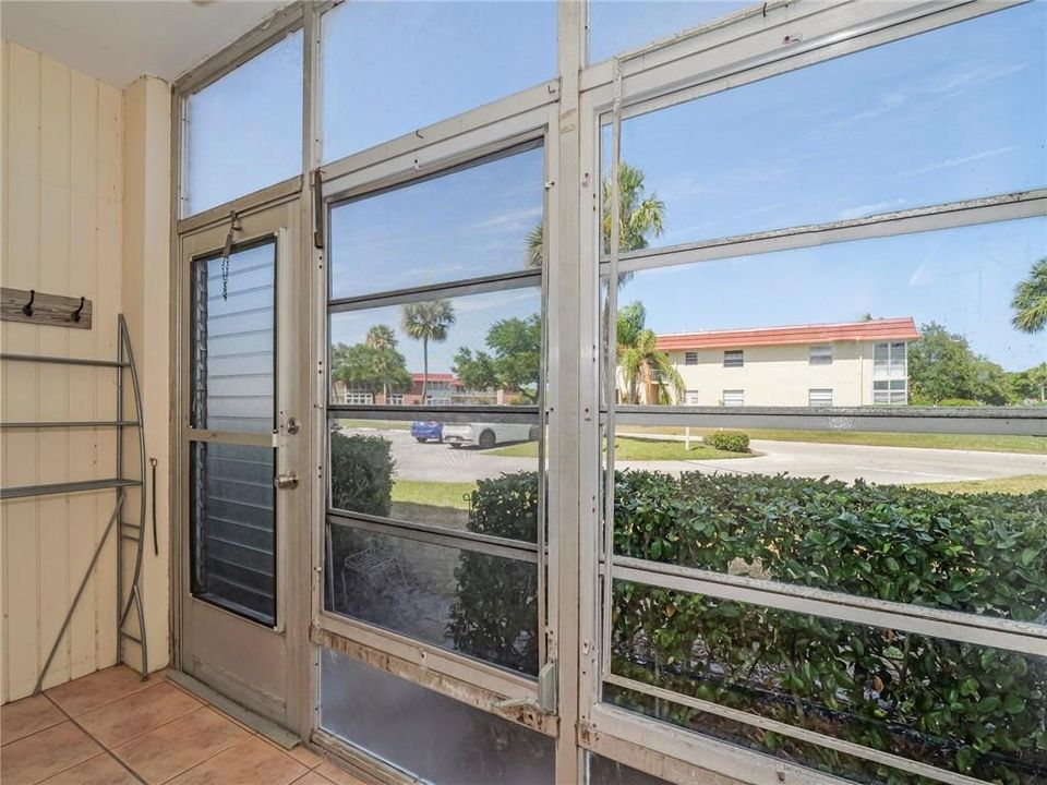 En Venta: $89,300 (1 camas, 1 baños, 934 Pies cuadrados)