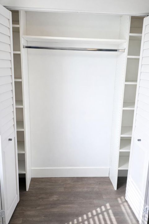 В аренду: $3,600 (4 спален, 2 ванн, 1810 Квадратных фут)