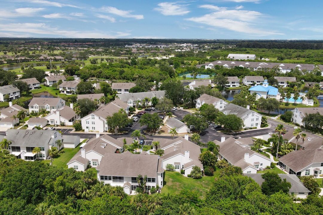 待售: $224,999 (2 贝兹, 2 浴室, 1284 平方英尺)