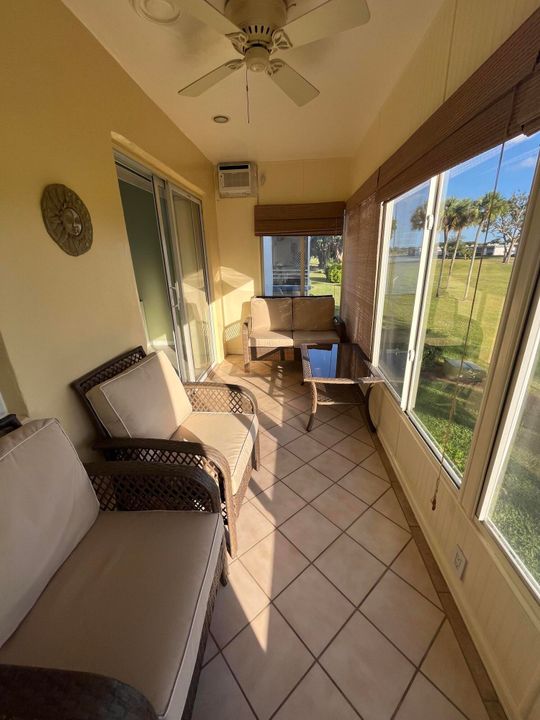 待售: $94,900 (2 贝兹, 2 浴室, 907 平方英尺)