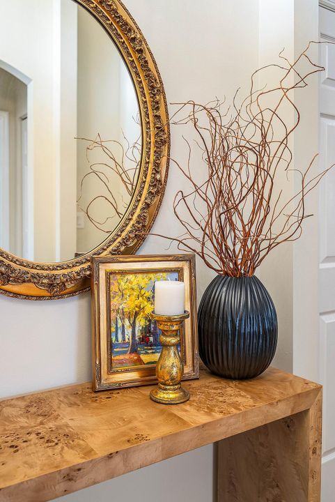 For Sale: $585,000 (3 beds, 2 baths, 1722 Square Feet)