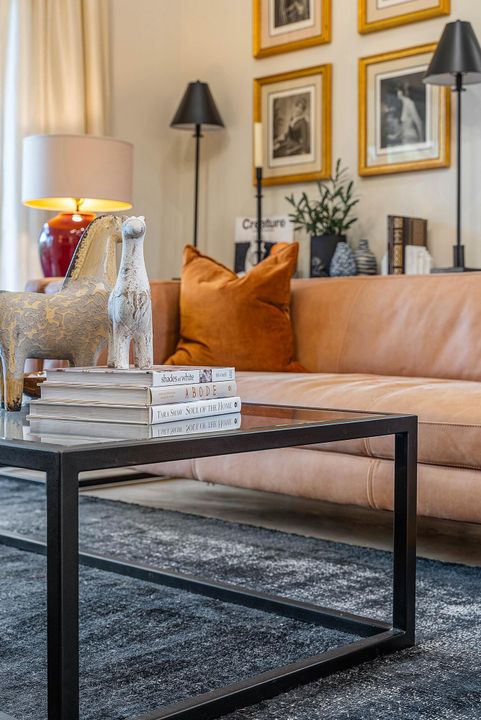 For Sale: $585,000 (3 beds, 2 baths, 1722 Square Feet)