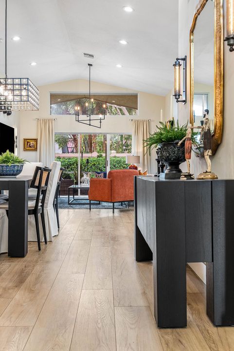 For Sale: $585,000 (3 beds, 2 baths, 1722 Square Feet)