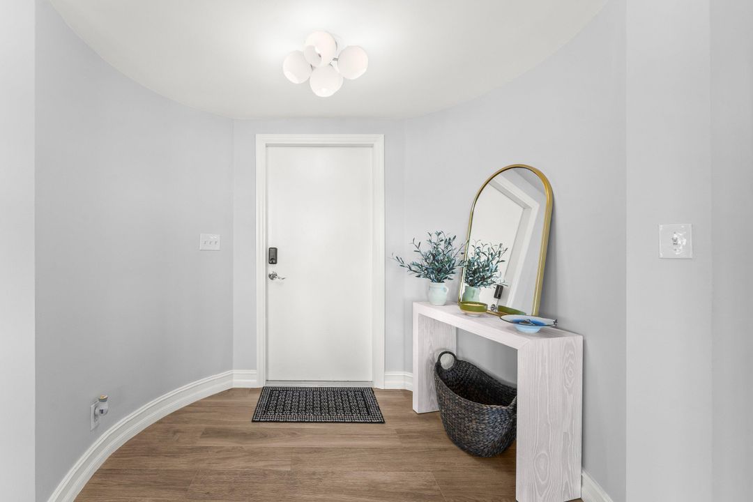 For Sale: $645,000 (2 beds, 2 baths, 1415 Square Feet)